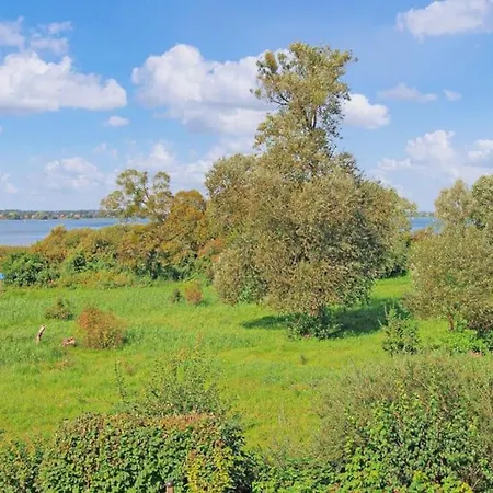 Lägenhet Wunderschoene Mit Seeblick