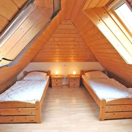 Wunderschoene Mit Seeblick Lägenhet *